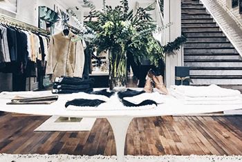 Retailers at the Lofts at Gin Alley, Chicago, IL 60607